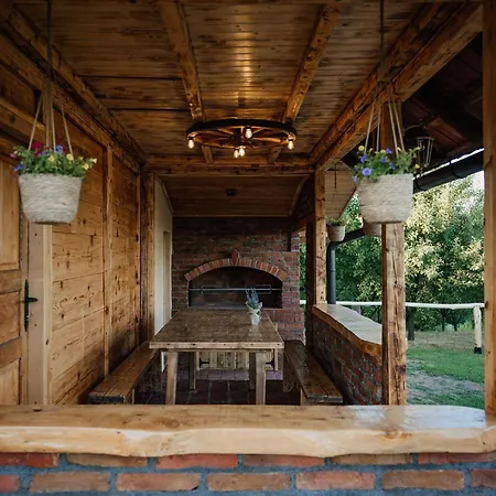 Kuca Za Odmor Brvnara Milanovic Feriehus *