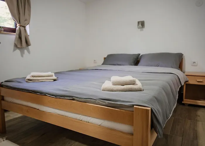 Kuca Za Odmor Brvnara Milanovic *