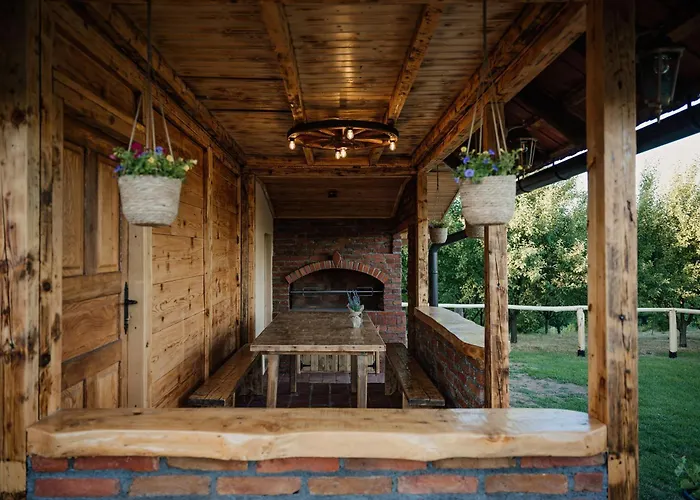 Kuca Za Odmor Brvnara Milanovic Feriehus *